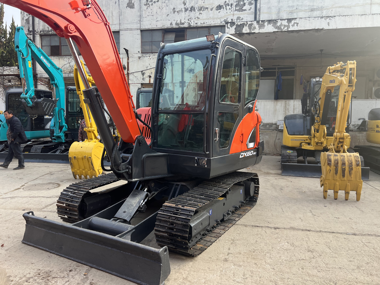 DOOSAN DX60-9C - מחפר סורק: תמונה 5 DOOSAN DX60-9C - מחפר סורק: תמונה 5