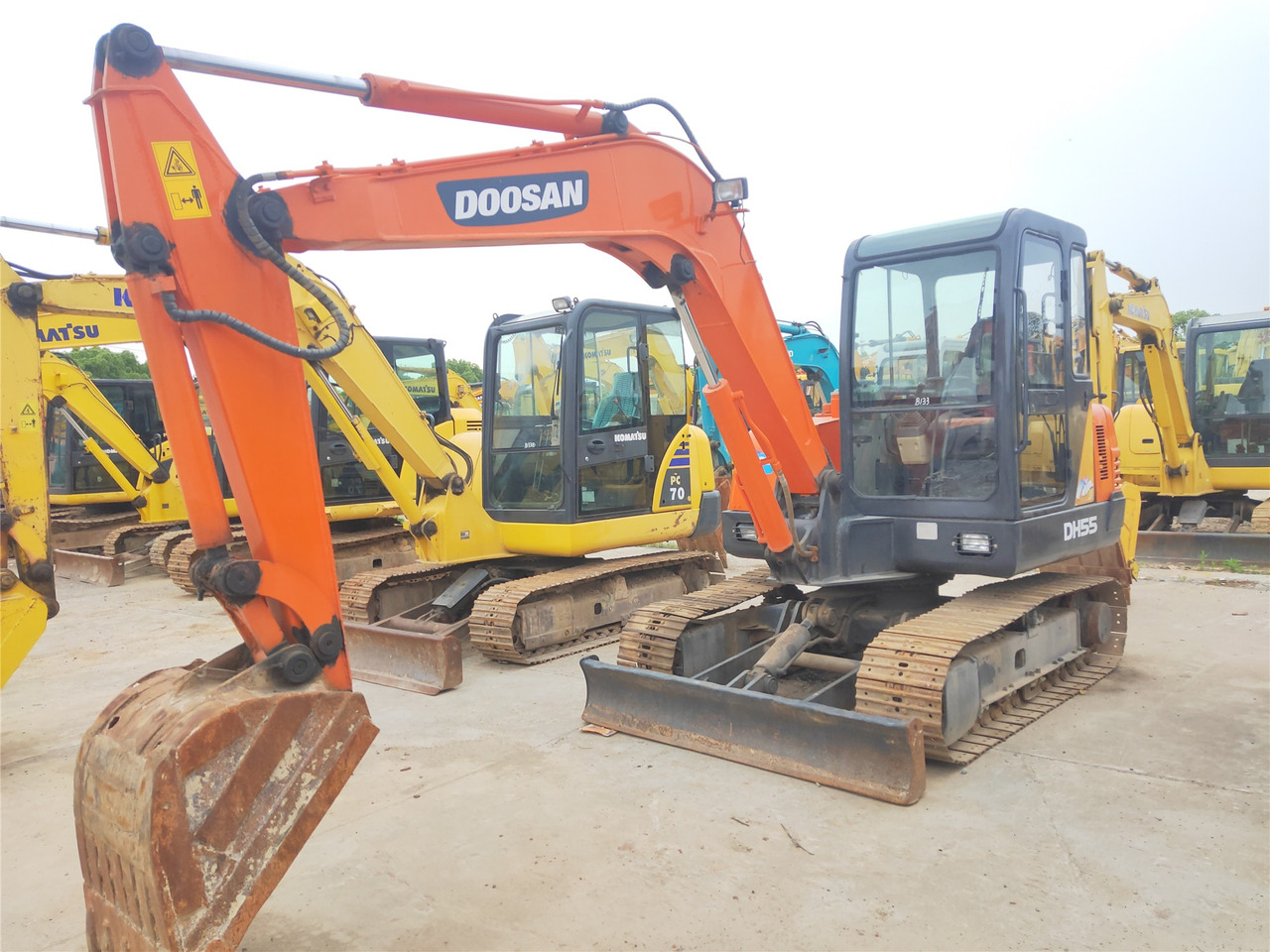 Doosan Crawler Excavator DH55 Good Condition Click for Discount - מחפר סורק: תמונה 2 Doosan Crawler Excavator DH55 Good Condition Click for Discount - מחפר סורק: תמונה 2