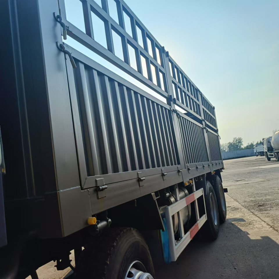 HOWO Flatform Cargo Truck 371HP Click for Discount - כלי רכב מסחרי במיטה שטוחה: תמונה 5 HOWO Flatform Cargo Truck 371HP Click for Discount - כלי רכב מסחרי במיטה שטוחה: תמונה 5