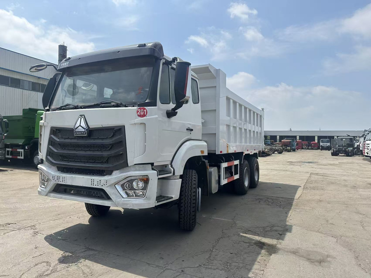 HOWO Haohan 6✖4 Dump Truck - מזהיר: תמונה 2 HOWO Haohan 6✖4 Dump Truck - מזהיר: תמונה 2