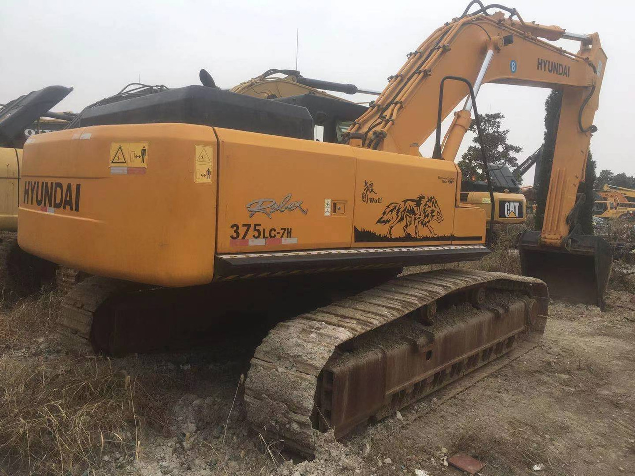 מחפר גלגלים HYUNDAI R375LC-7H: תמונה 1