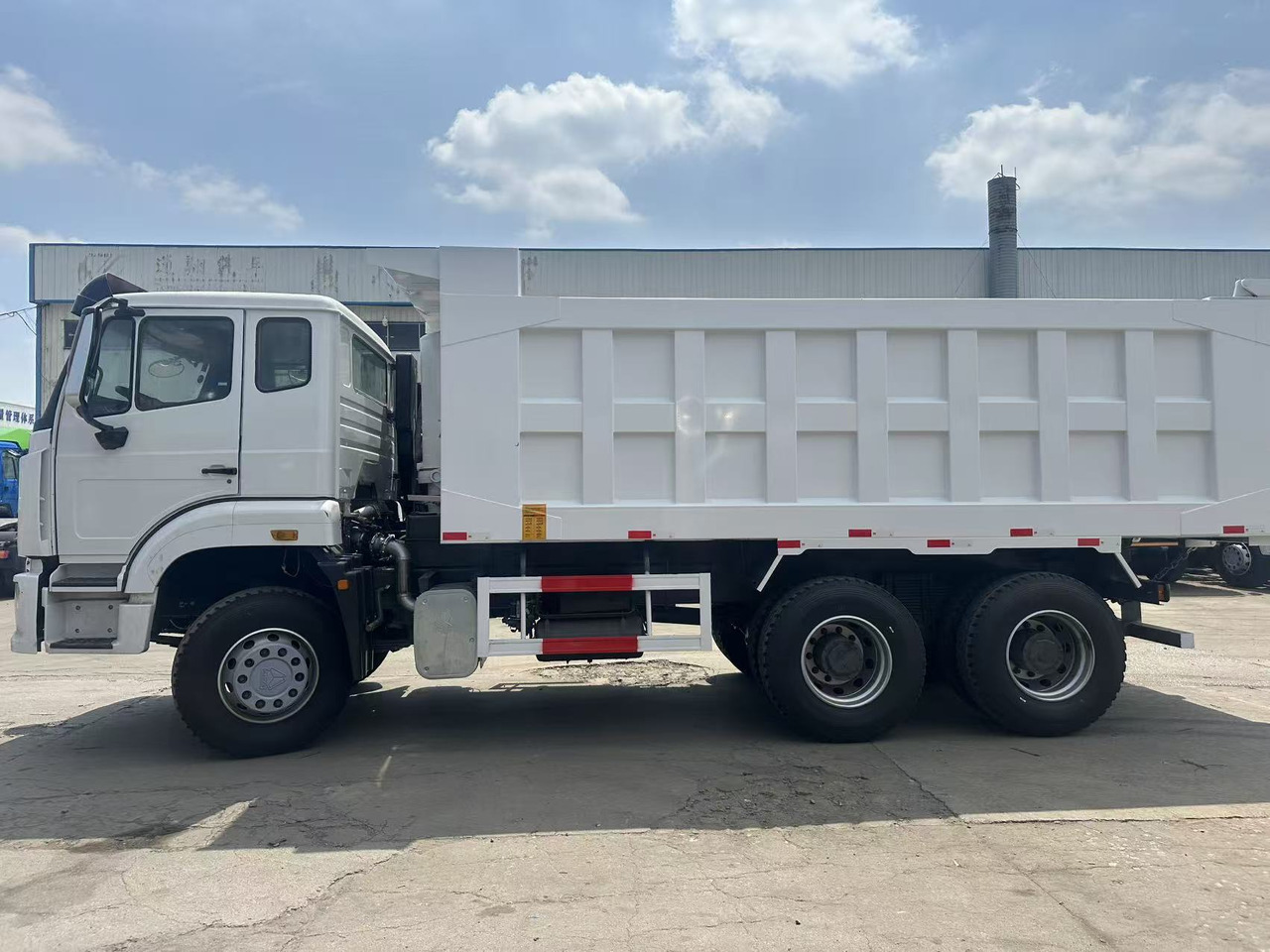 Howo HaoHan Dump Truck 6*4 Click Here for Discount - מזהיר: תמונה 5 Howo HaoHan Dump Truck 6*4 Click Here for Discount - מזהיר: תמונה 5