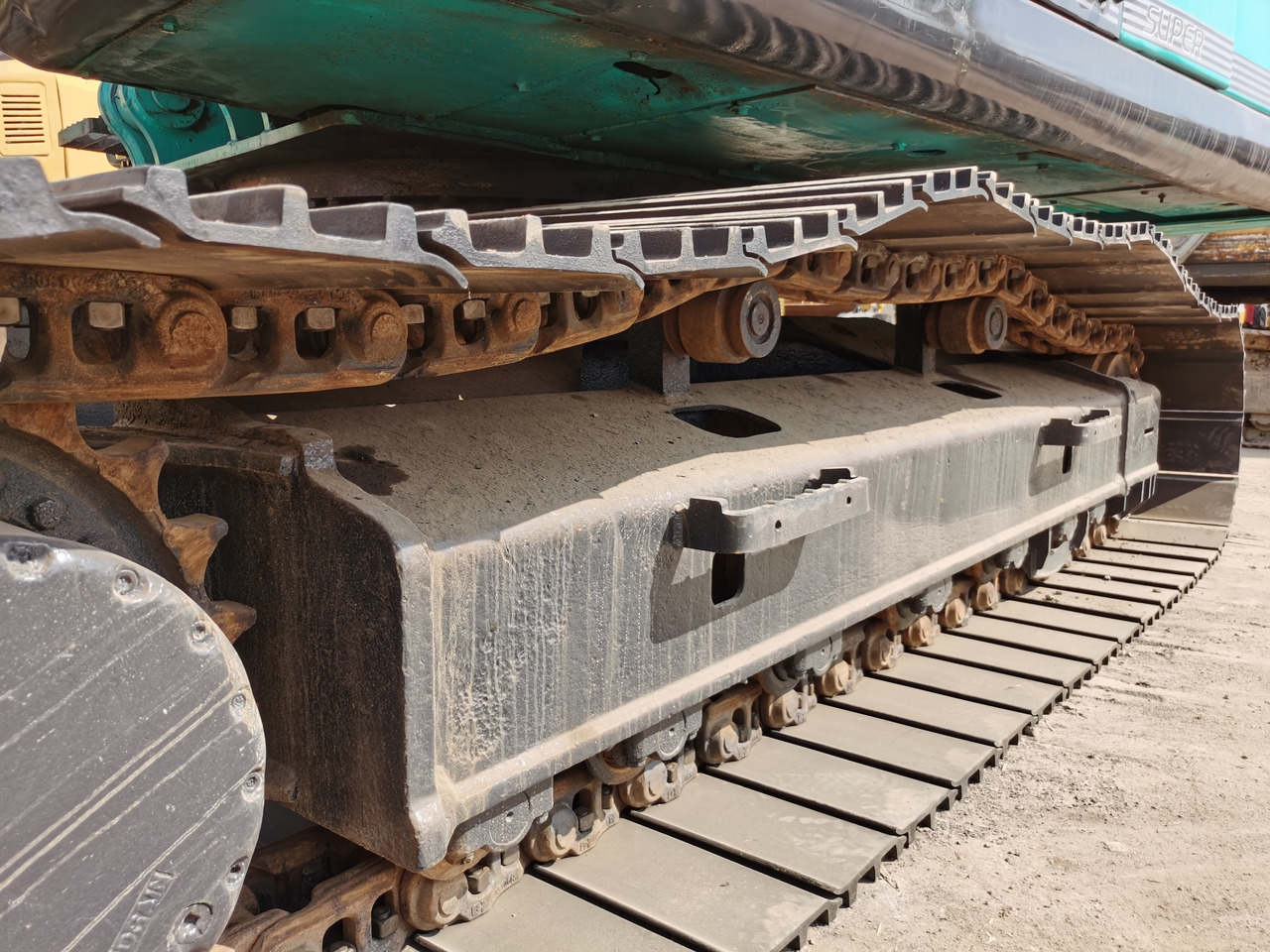 KOBELCO Excavator - מחפר: תמונה 4 KOBELCO Excavator - מחפר: תמונה 4