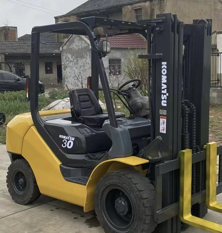 KOMATSU 30 CLICK HERE FOR DISCOUNT - מלגזת סולר: תמונה 2 KOMATSU 30 CLICK HERE FOR DISCOUNT - מלגזת סולר: תמונה 2