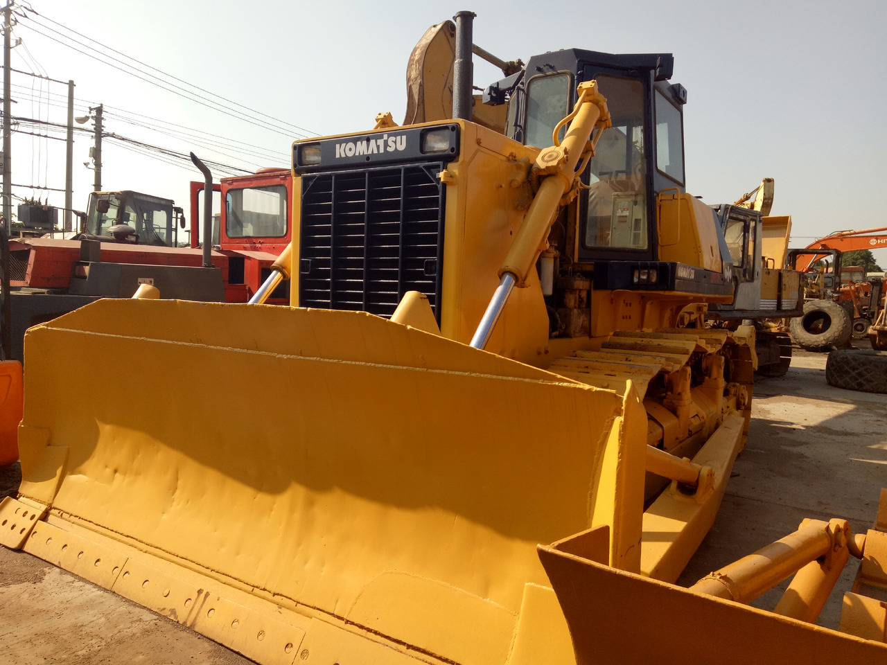KOMATSU D85 - דחפור: תמונה 4 KOMATSU D85 - דחפור: תמונה 4