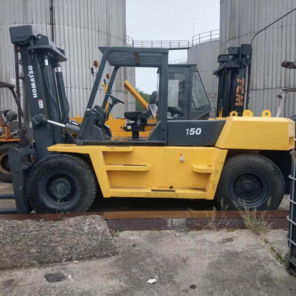 KOMATSU FD150 - מלגזת סולר: תמונה 1 KOMATSU FD150 - מלגזת סולר: תמונה 1