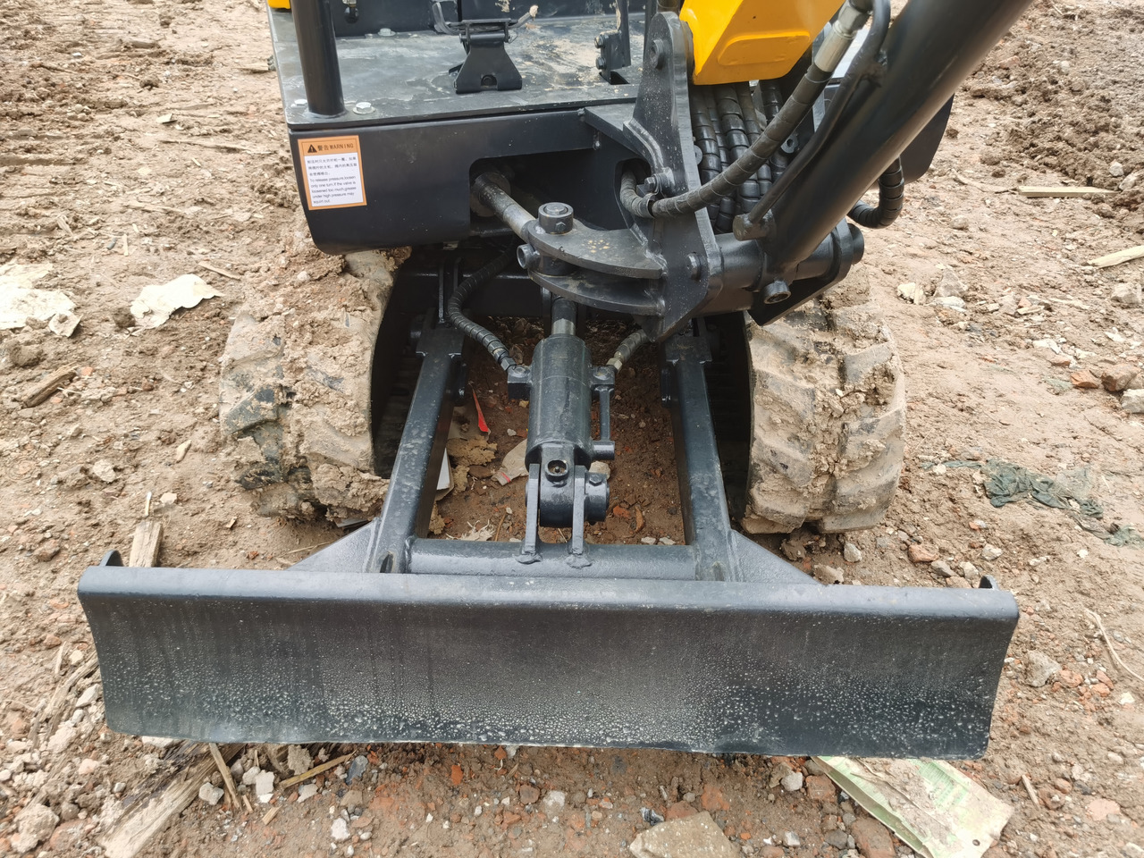 KOMATSU PC18MR - מחפר סורק: תמונה 4 KOMATSU PC18MR - מחפר סורק: תמונה 4