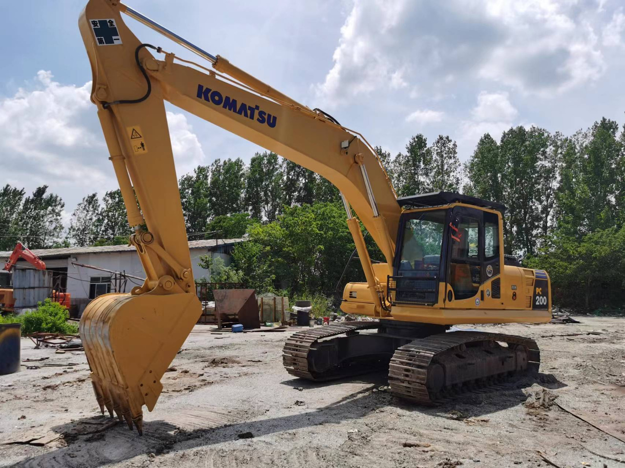 KOMATSU PC200-8 - מחפר סורק: תמונה 4 KOMATSU PC200-8 - מחפר סורק: תמונה 4