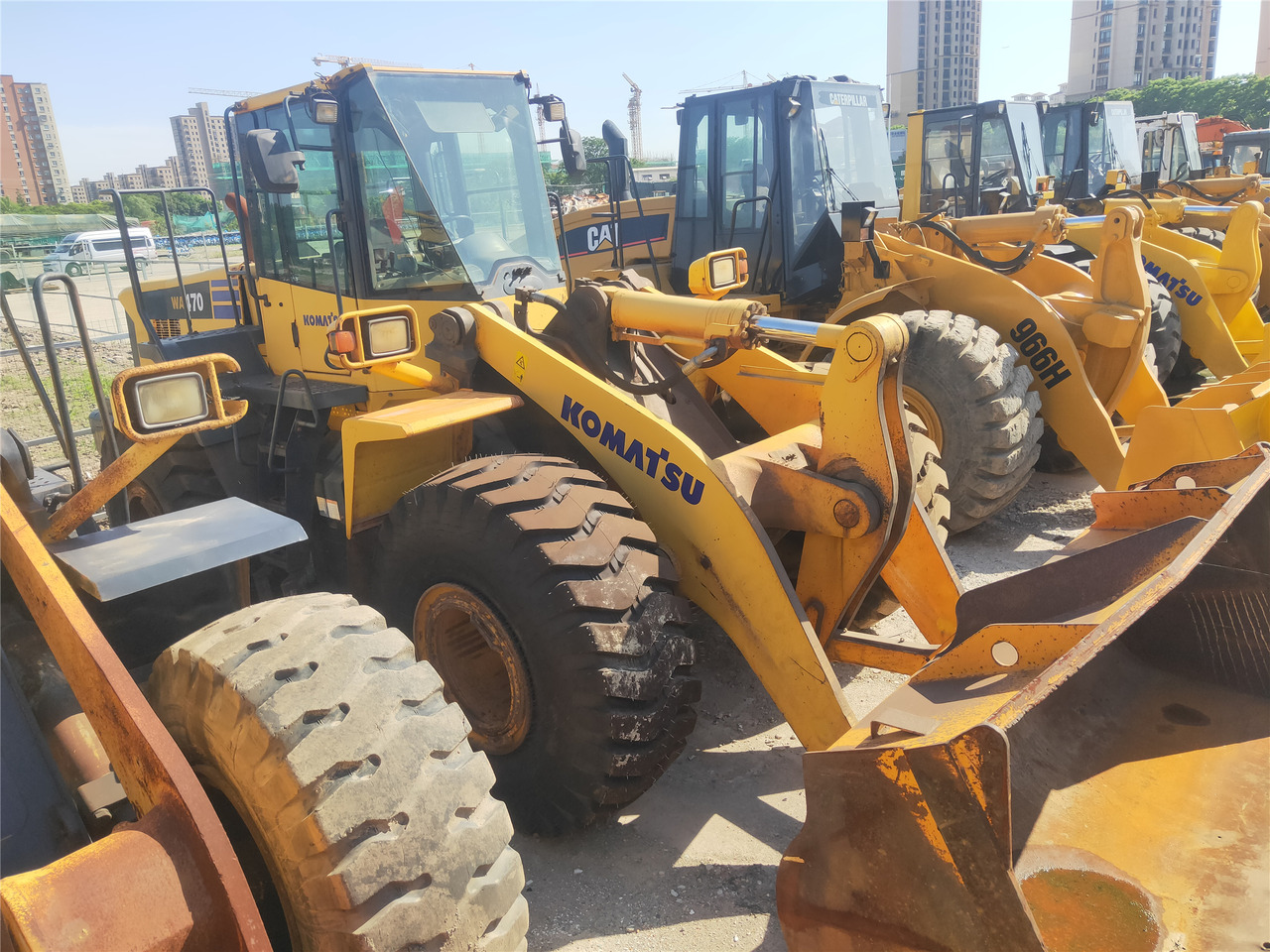 KOMATSU Wheel Loader 470-6 Click Here for Discount - מעמיס גלגלים: תמונה 4 KOMATSU Wheel Loader 470-6 Click Here for Discount - מעמיס גלגלים: תמונה 4