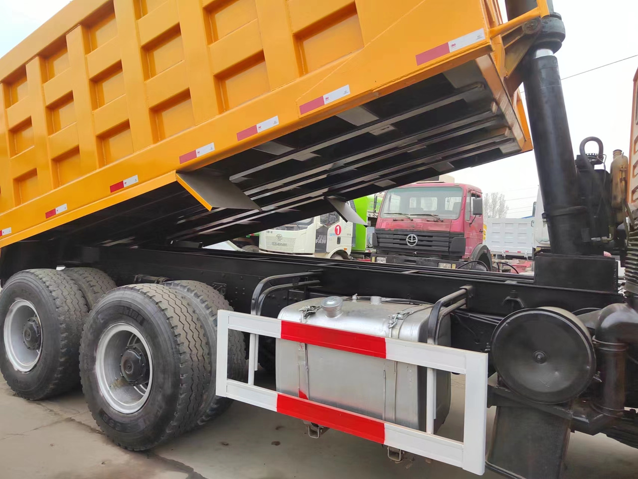 SHACMAN F3000 6X4 CLICK HERE FOR DISCOUNT - מזהיר: תמונה 2 SHACMAN F3000 6X4 CLICK HERE FOR DISCOUNT - מזהיר: תמונה 2