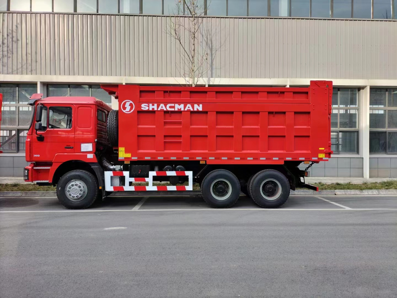 SHACMAN F3000 Dump Truck 6/4 Click Here for Discount - מזהיר: תמונה 3 SHACMAN F3000 Dump Truck 6/4 Click Here for Discount - מזהיר: תמונה 3
