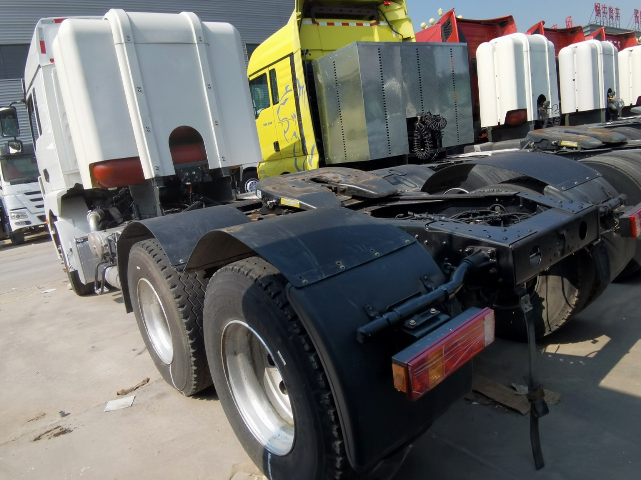 SHACMAN M3000S 6X4 Truck Unit Click Here for Discount - מזהיר: תמונה 4 SHACMAN M3000S 6X4 Truck Unit Click Here for Discount - מזהיר: תמונה 4