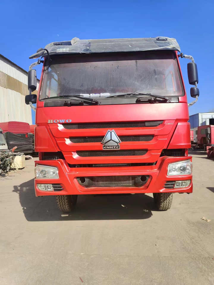 SINOTRUK HOWO 8x4 Dump Truck - מזהיר: תמונה 1 SINOTRUK HOWO 8x4 Dump Truck - מזהיר: תמונה 1