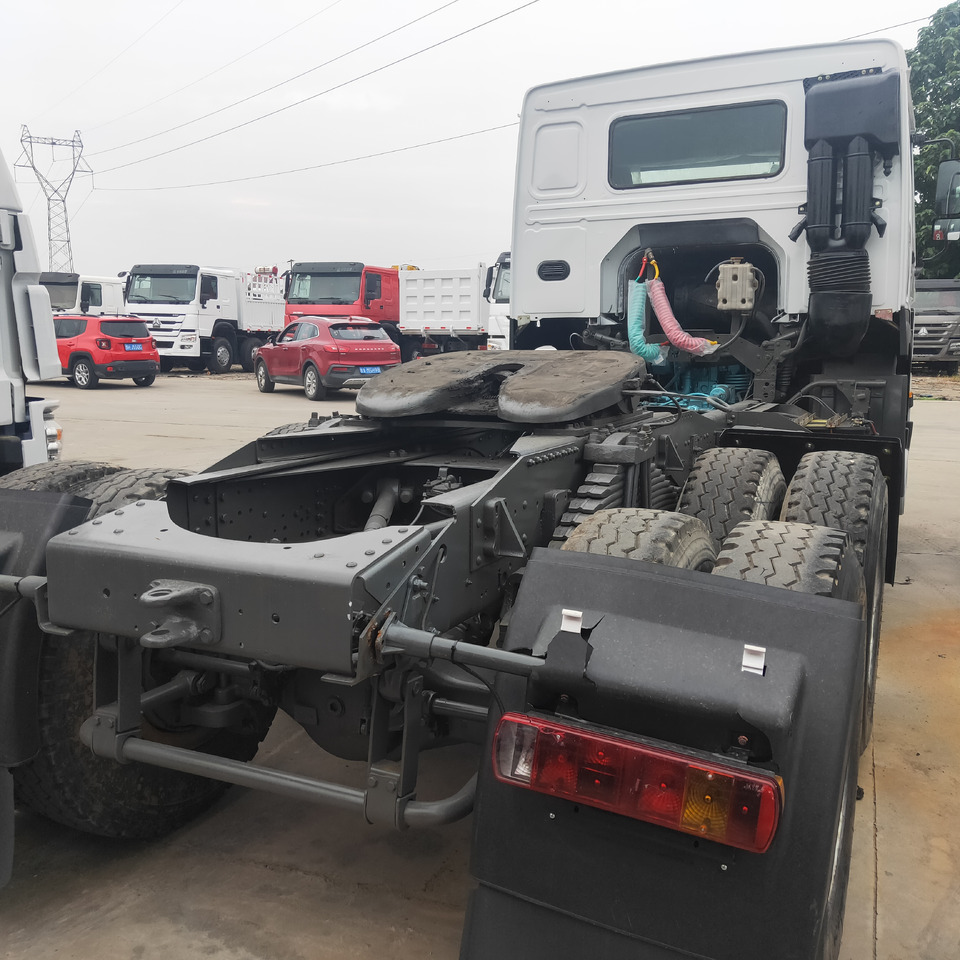 SINOTRUK HOWO371 - יחידת טרקטור: תמונה 5 SINOTRUK HOWO371 - יחידת טרקטור: תמונה 5