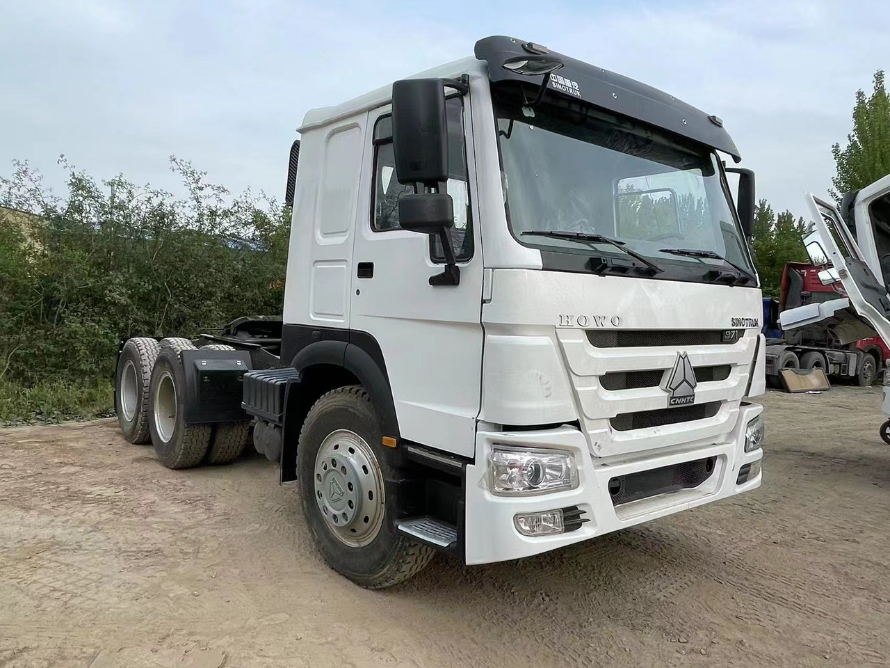 SINOTRUK HOWO371 - יחידת טרקטור: תמונה 2 SINOTRUK HOWO371 - יחידת טרקטור: תמונה 2