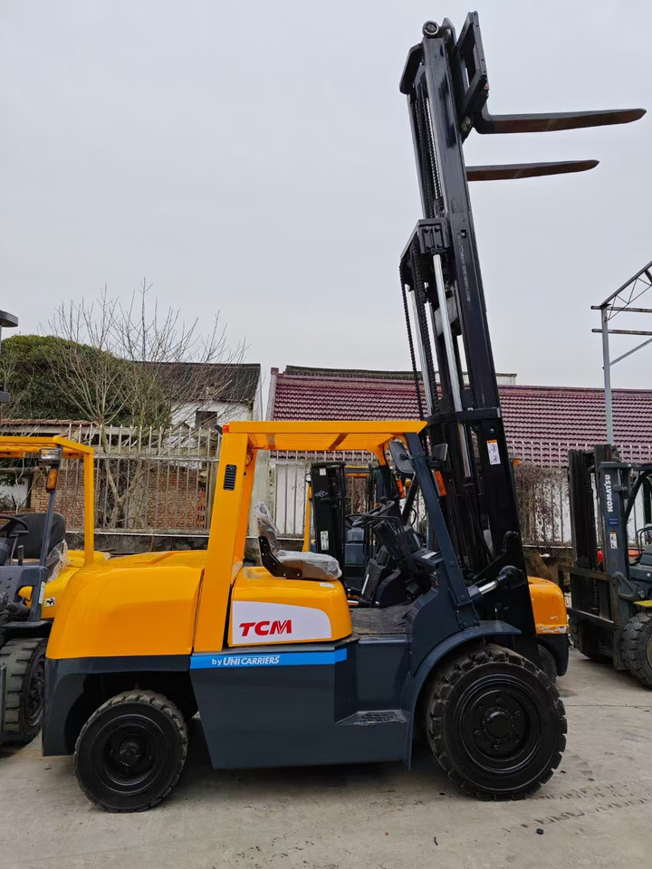 TCM FD30 CLICK HERE FOR DISCOUNT - מלגזת סולר: תמונה 1 TCM FD30 CLICK HERE FOR DISCOUNT - מלגזת סולר: תמונה 1