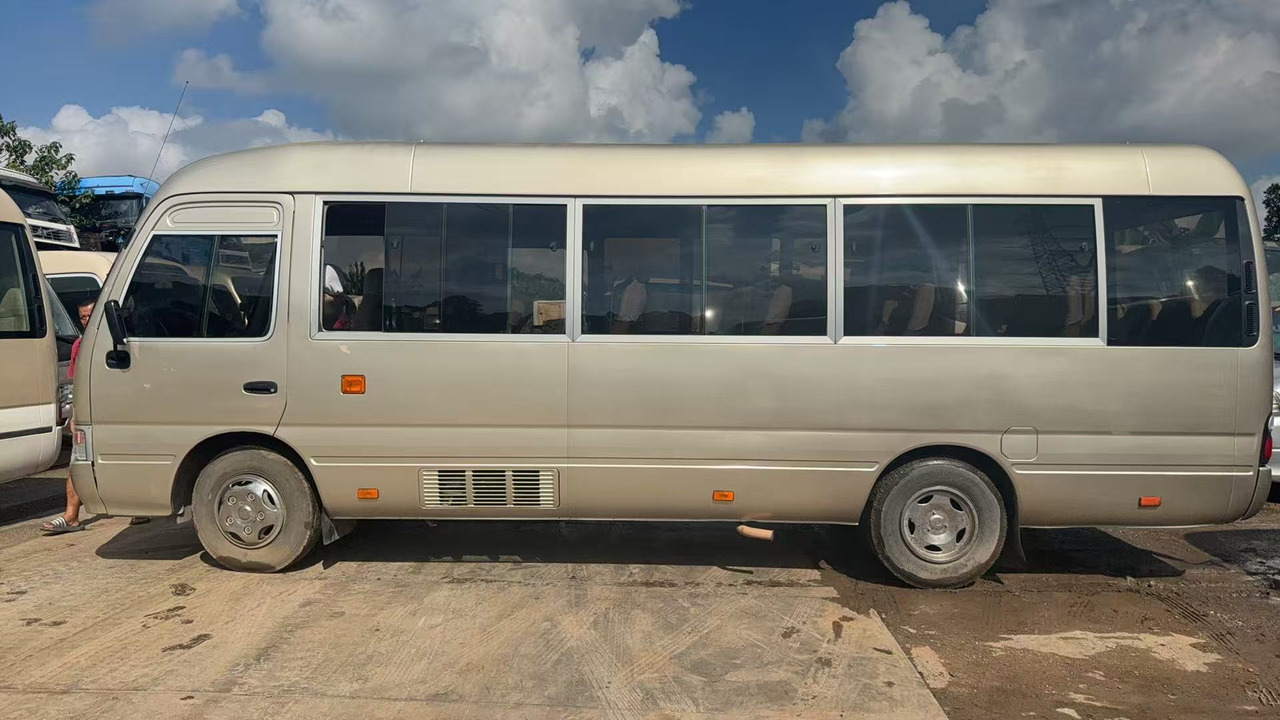 TOYOTA Coach 19 Seats Click Here for Discount - אוטובוס בין עירוני: תמונה 1 TOYOTA Coach 19 Seats Click Here for Discount - אוטובוס בין עירוני: תמונה 1