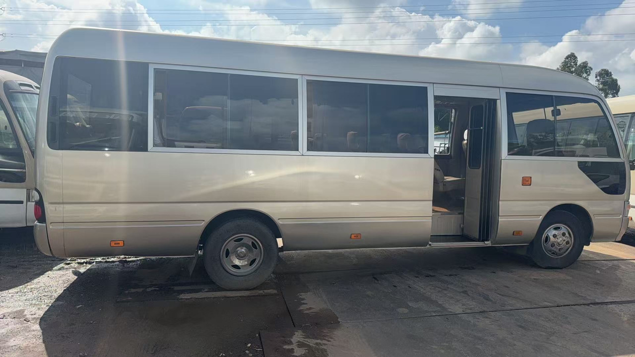 TOYOTA Coach 19 Seats Click Here for Discount - אוטובוס בין עירוני: תמונה 3 TOYOTA Coach 19 Seats Click Here for Discount - אוטובוס בין עירוני: תמונה 3