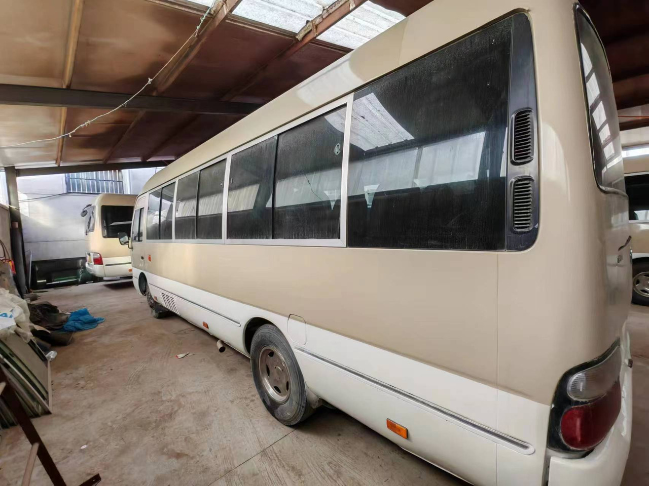 TOYOTA Coach Mini Bus 26 Seats Click Here for Discount - אוטובוס בין עירוני: תמונה 4 TOYOTA Coach Mini Bus 26 Seats Click Here for Discount - אוטובוס בין עירוני: תמונה 4