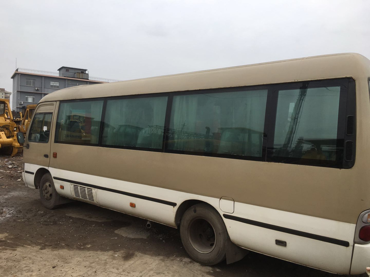 TOYOTA Coaster - אוטובוס עירוני: תמונה 3 TOYOTA Coaster - אוטובוס עירוני: תמונה 3