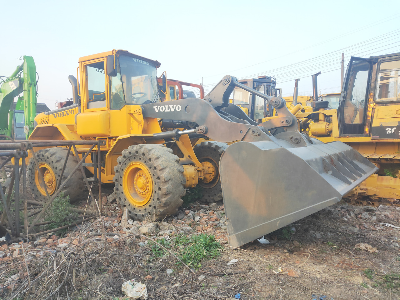 Volvo Wheel Loader Volvo L70E Click Here for Discount - מעמיס גלגלים: תמונה 3 Volvo Wheel Loader Volvo L70E Click Here for Discount - מעמיס גלגלים: תמונה 3