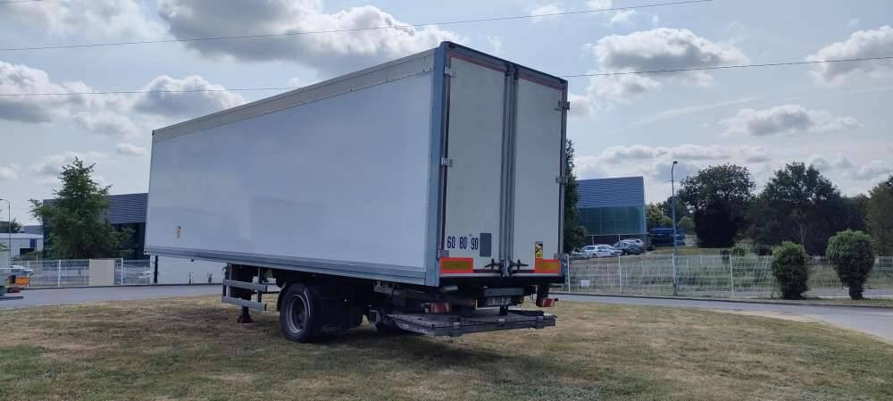 Semi-remorque 1 Essieu DISTRIBOX HAYON 24 PALETTES 2 PORTES AR 2M80 - סמיטריילר בתיבה סגורה: תמונה 5 Semi-remorque 1 Essieu DISTRIBOX HAYON 24 PALETTES 2 PORTES AR 2M80 - סמיטריילר בתיבה סגורה: תמונה 5