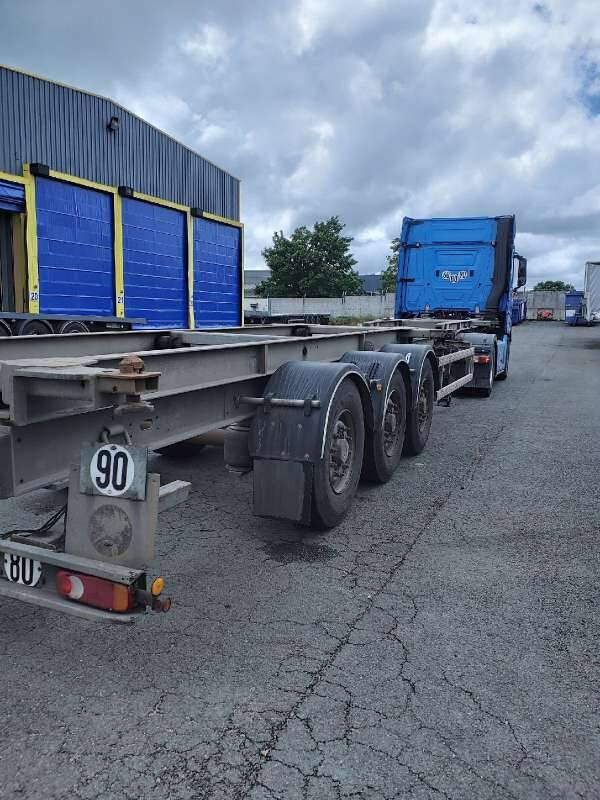 Semi-remorque 3 Essieux 38 TONNES CHARIOT COULISSANT 45 PIEDS - סמיטריילר מוביל מכולות/ החלפת גוף: תמונה 1 Semi-remorque 3 Essieux 38 TONNES CHARIOT COULISSANT 45 PIEDS - סמיטריילר מוביל מכולות/ החלפת גוף: תמונה 1