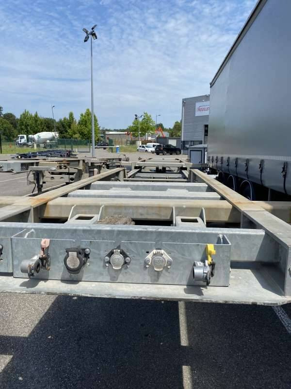 Semi-remorque 3 Essieux 38 TONNES CHARIOT COULISSANT - סמיטריילר מוביל מכולות/ החלפת גוף: תמונה 2 Semi-remorque 3 Essieux 38 TONNES CHARIOT COULISSANT - סמיטריילר מוביל מכולות/ החלפת גוף: תמונה 2