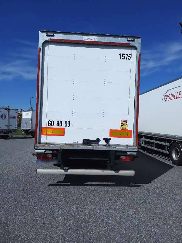 Semi-remorque 3 Essieux SEMI RECONDITONNEE -38 TONNES PORTE RELEVANTE - סמיטריילר בתיבה סגורה: תמונה 4 Semi-remorque 3 Essieux SEMI RECONDITONNEE -38 TONNES PORTE RELEVANTE - סמיטריילר בתיבה סגורה: תמונה 4
