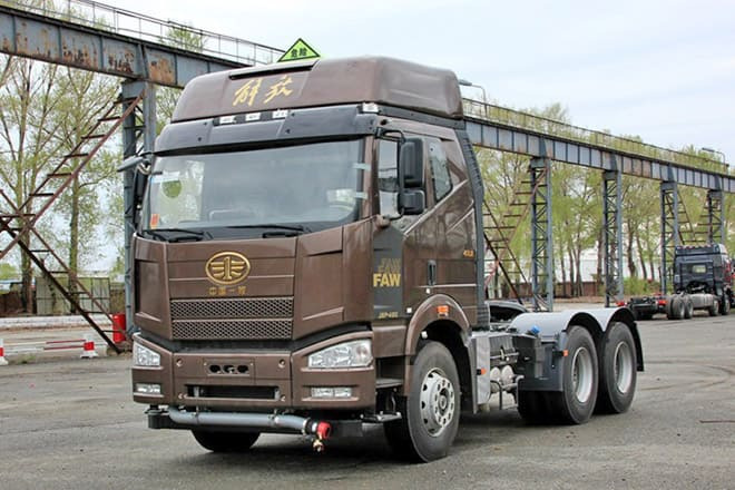 FAW Faw J6P 390 Truck New Model for Sale in Djibouti - יחידת טרקטור: תמונה 1 FAW Faw J6P 390 Truck New Model for Sale in Djibouti - יחידת טרקטור: תמונה 1