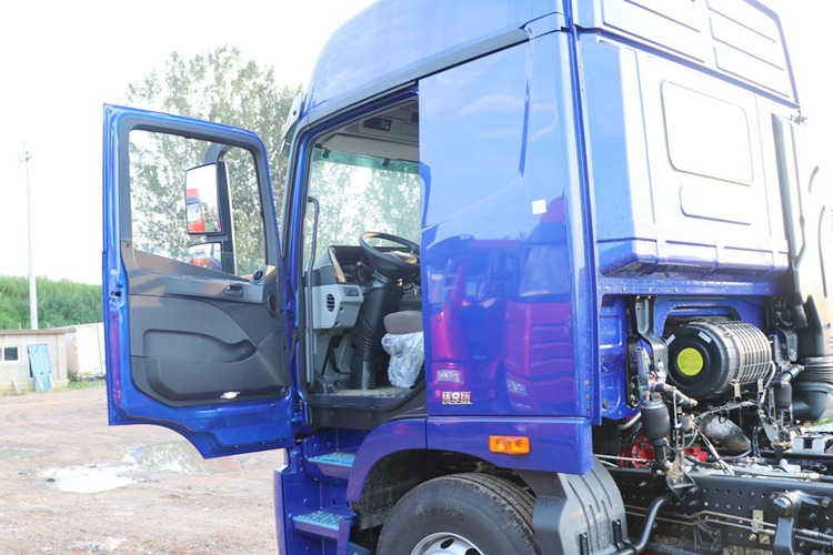 FOTON Foton 8x4 Tractor Head for Sale in Zambia - יחידת טרקטור: תמונה 4 FOTON Foton 8x4 Tractor Head for Sale in Zambia - יחידת טרקטור: תמונה 4