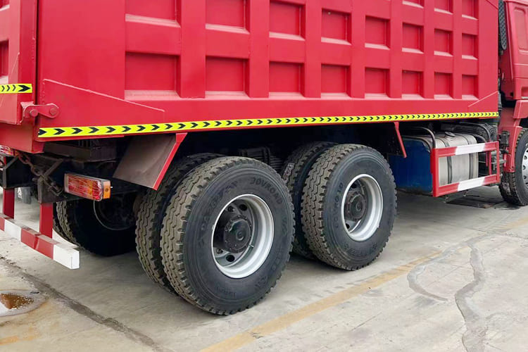 SHACMAN Shacman Dump Trailer Truck for Sale in Nigeria - מזהיר: תמונה 5 SHACMAN Shacman Dump Trailer Truck for Sale in Nigeria - מזהיר: תמונה 5
