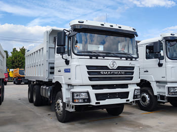 SHACMAN Shacman Tractor Truck for Sale in Malawi - משאית: תמונה 1 SHACMAN Shacman Tractor Truck for Sale in Malawi - משאית: תמונה 1