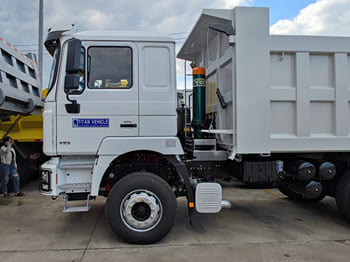SHACMAN Shacman Truck F3000 for Sale in Ghana - משאית: תמונה 4 SHACMAN Shacman Truck F3000 for Sale in Ghana - משאית: תמונה 4