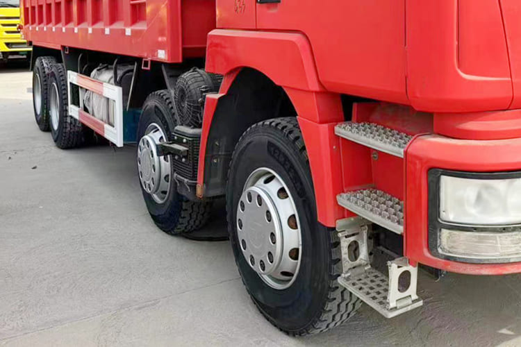 SHACMAN Shacman Truck for sale in Tanzania - מזהיר: תמונה 3 SHACMAN Shacman Truck for sale in Tanzania - מזהיר: תמונה 3