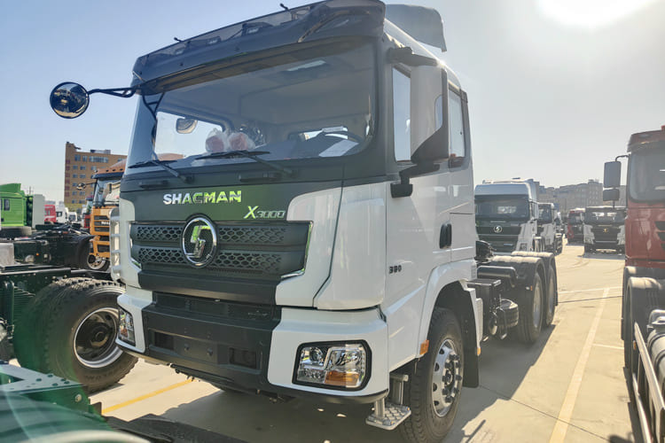 SHACMAN Shacman X3000 Truck Head for Sale in Malawi - יחידת טרקטור: תמונה 2 SHACMAN Shacman X3000 Truck Head for Sale in Malawi - יחידת טרקטור: תמונה 2