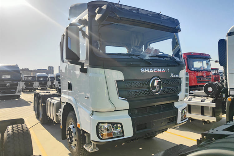 SHACMAN Shacman X3000 Truck Head for Sale in Malawi - יחידת טרקטור: תמונה 1 SHACMAN Shacman X3000 Truck Head for Sale in Malawi - יחידת טרקטור: תמונה 1