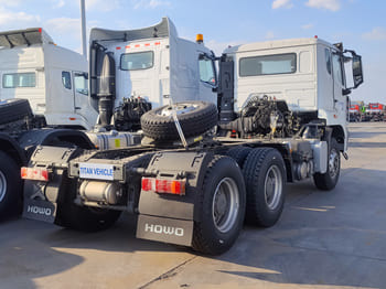 SINOTRUK 6x4 Sino Howo Truck for Sale in Sierra Leone - יחידת טרקטור: תמונה 2 SINOTRUK 6x4 Sino Howo Truck for Sale in Sierra Leone - יחידת טרקטור: תמונה 2