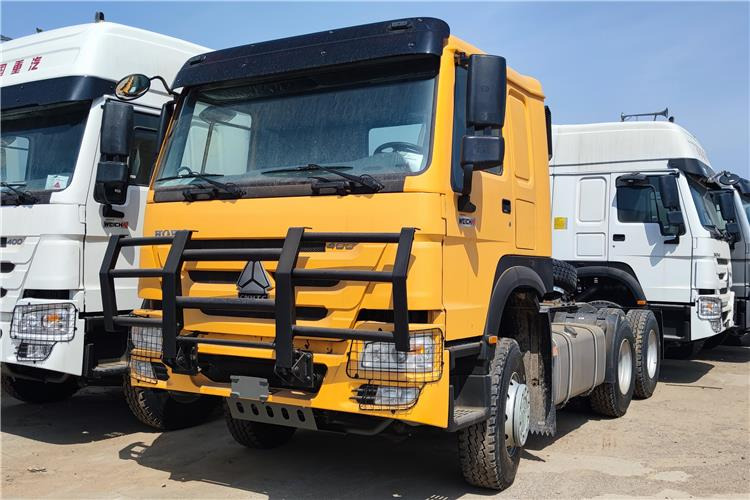 SINOTRUK CNHTC Howo Truck Tractor 400 HP 10 Wheeler for Sale In Malawi - יחידת טרקטור: תמונה 4 SINOTRUK CNHTC Howo Truck Tractor 400 HP 10 Wheeler for Sale In Malawi - יחידת טרקטור: תמונה 4