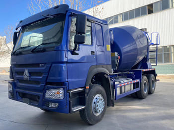 SINOTRUK Cement Mixer Lorry for Sale in Namibia - משאית מערבלת בטון: תמונה 2 SINOTRUK Cement Mixer Lorry for Sale in Namibia - משאית מערבלת בטון: תמונה 2
