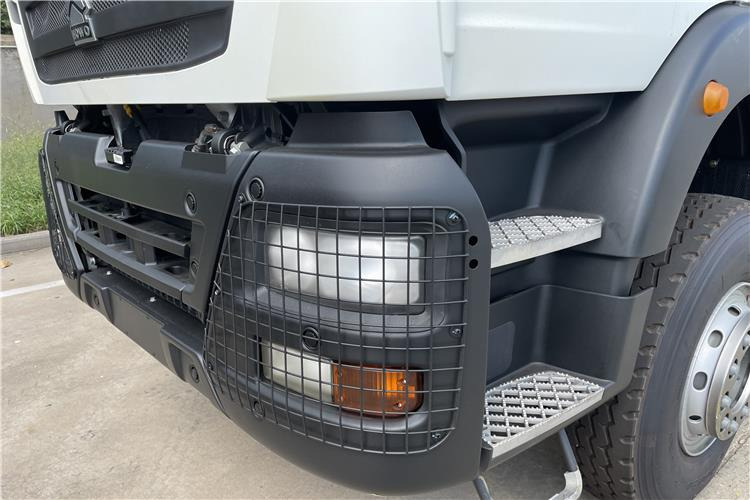 SINOTRUK Howo Dump Truck 6x4 for Sale In Ghana - מזהיר: תמונה 2 SINOTRUK Howo Dump Truck 6x4 for Sale In Ghana - מזהיר: תמונה 2