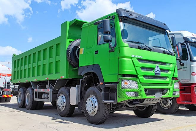 SINOTRUK Sinotruk Howo 8x4 Dump Truck for Sale Near Me in Ghana - מזהיר: תמונה 1 SINOTRUK Sinotruk Howo 8x4 Dump Truck for Sale Near Me in Ghana - מזהיר: תמונה 1