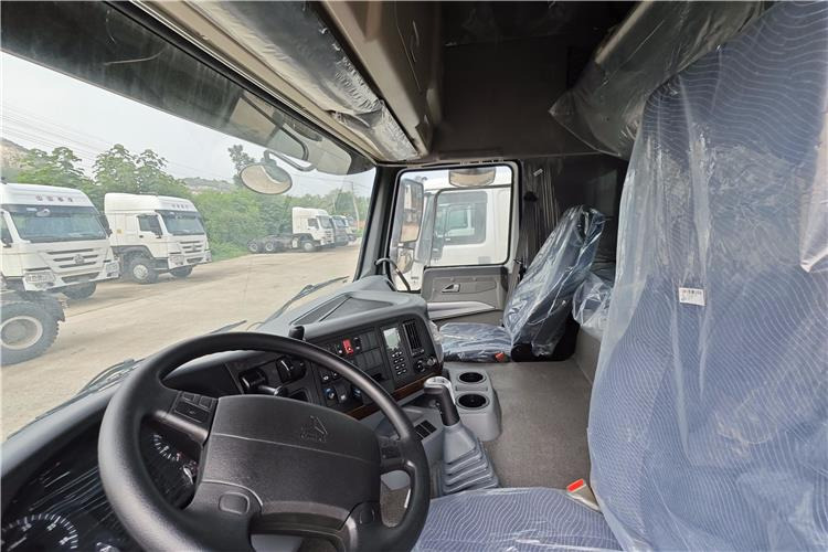 SINOTRUK Used Howo 400hp Tractor Truck for Sale In Nigeria Lagos - יחידת טרקטור: תמונה 4 SINOTRUK Used Howo 400hp Tractor Truck for Sale In Nigeria Lagos - יחידת טרקטור: תמונה 4
