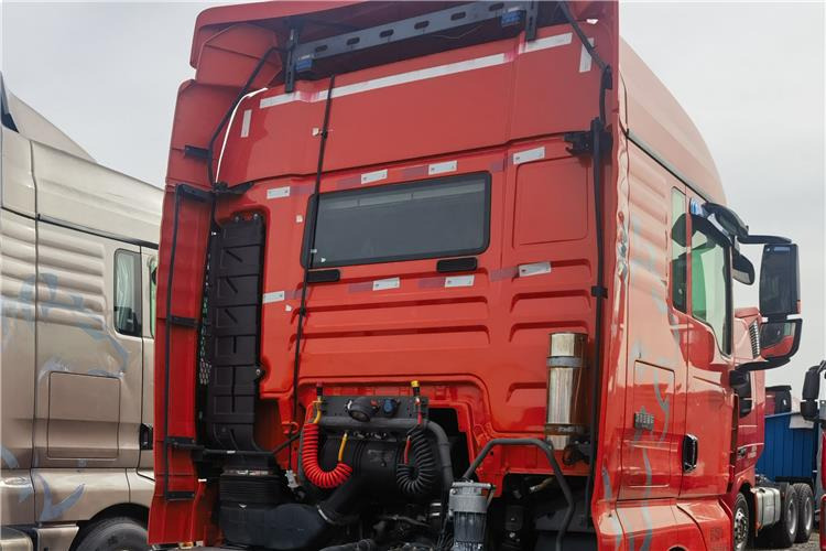 Sinotruk Second Hand Sitrak G7 540 Truck Tractor for Sale In Tanzania - יחידת טרקטור: תמונה 2 Sinotruk Second Hand Sitrak G7 540 Truck Tractor for Sale In Tanzania - יחידת טרקטור: תמונה 2