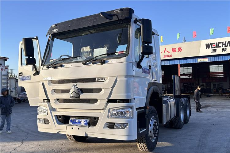Sinotruk Used Howo 380HP Truck Head with RHD for Sale In Tanzania - יחידת טרקטור: תמונה 1 Sinotruk Used Howo 380HP Truck Head with RHD for Sale In Tanzania - יחידת טרקטור: תמונה 1
