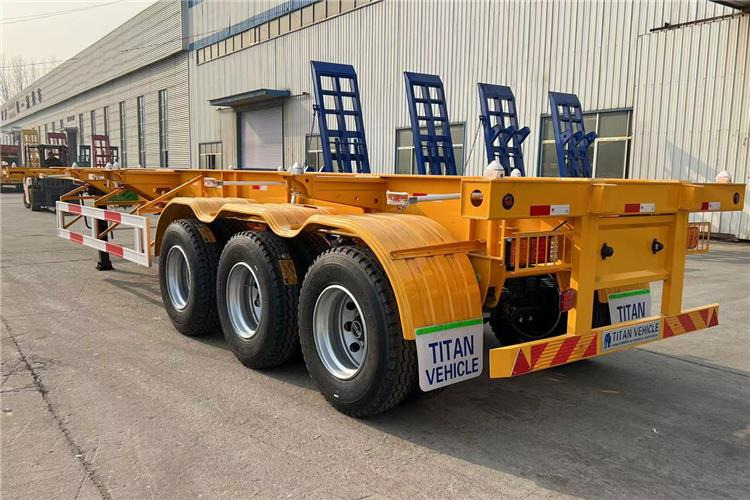 TITAN 3 Axle Container Skeletal Trailer with Air Suspension for Sale In Aruba - סמיטריילר שלדה: תמונה 2 TITAN 3 Axle Container Skeletal Trailer with Air Suspension for Sale In Aruba - סמיטריילר שלדה: תמונה 2