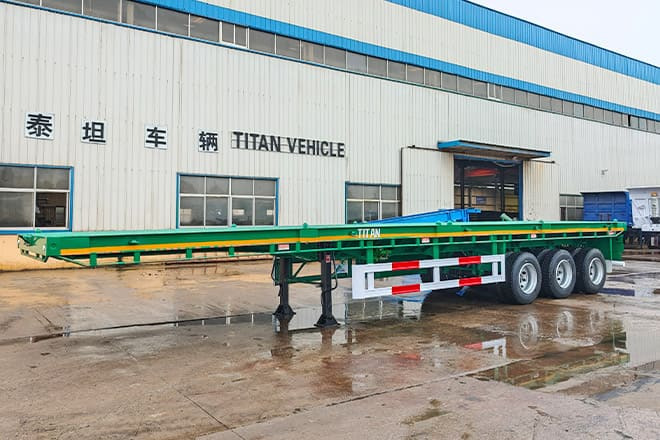 TITAN 40 Foot Tri Axle Flat Deck Trailer for Sale in Senegal - סמיטריילר צד נופל/ שטוח: תמונה 1 TITAN 40 Foot Tri Axle Flat Deck Trailer for Sale in Senegal - סמיטריילר צד נופל/ שטוח: תמונה 1