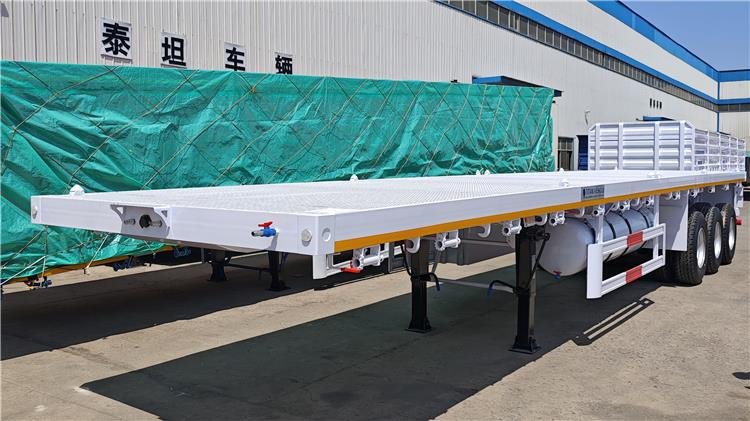 TITAN 40ft Tri Axle Flatbed Semi Trailer for Sale Price In Nigeria Lagos - סמיטריילר מוביל מכולות/ החלפת גוף: תמונה 2 TITAN 40ft Tri Axle Flatbed Semi Trailer for Sale Price In Nigeria Lagos - סמיטריילר מוביל מכולות/ החלפת גוף: תמונה 2