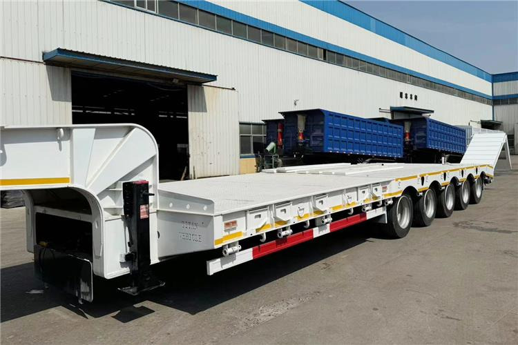 TITAN 5 Axle 100 Ton Low Bed Trailer for Sale In Tanzania - סמיטריילר עם מטען נמוך: תמונה 4 TITAN 5 Axle 100 Ton Low Bed Trailer for Sale In Tanzania - סמיטריילר עם מטען נמוך: תמונה 4
