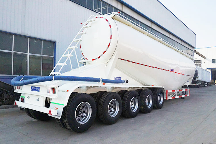 TITAN Bulk Cement Truck Trailer for Sale in Mali - סמיטריילר מכל: תמונה 1 TITAN Bulk Cement Truck Trailer for Sale in Mali - סמיטריילר מכל: תמונה 1